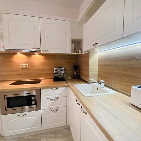 1Bd Ap In La Mer Complex Private Beach And Pool โกลเดน แซนส์ ภายนอก รูปภาพ