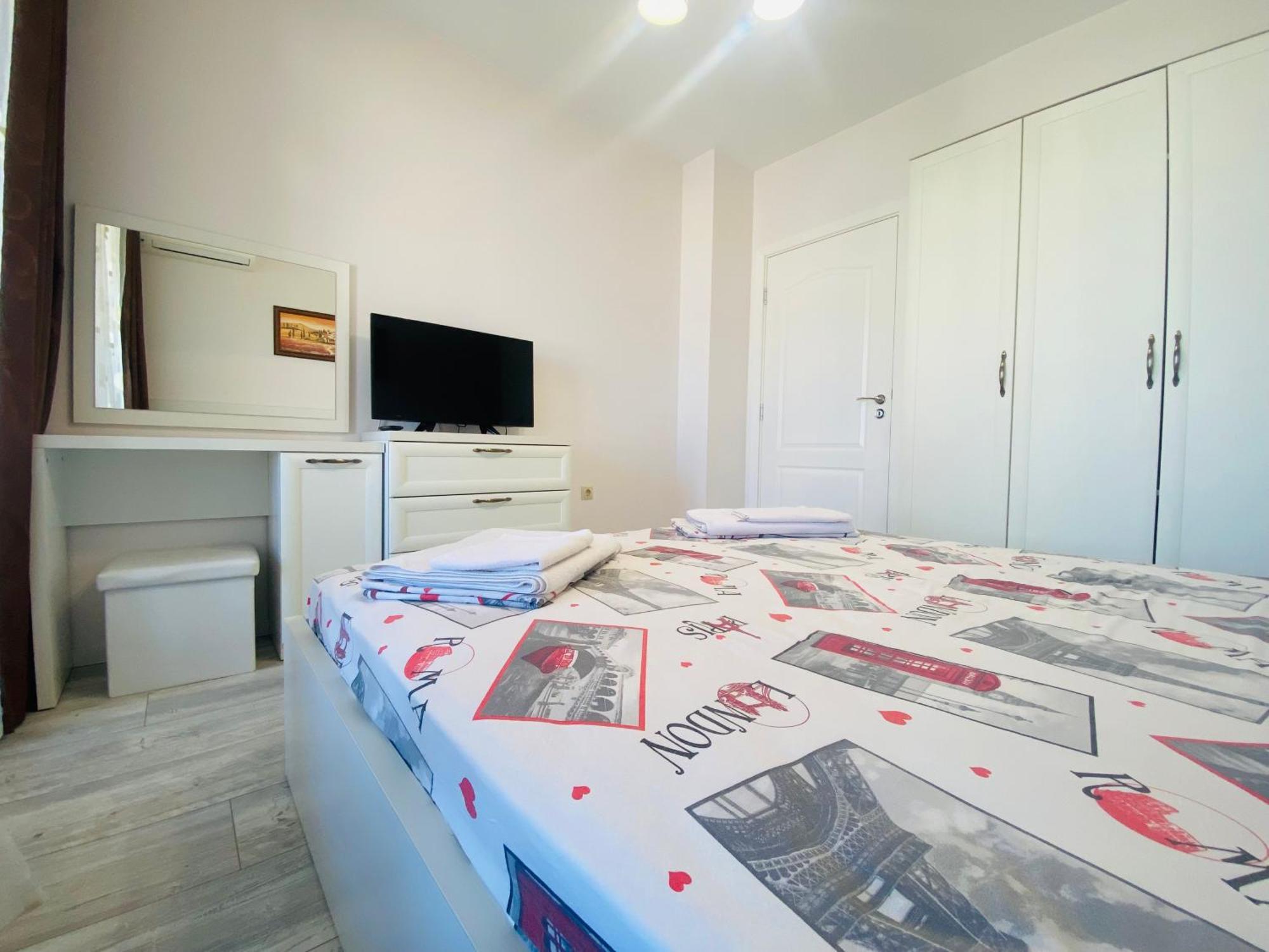 1Bd Ap In La Mer Complex Private Beach And Pool โกลเดน แซนส์ ภายนอก รูปภาพ